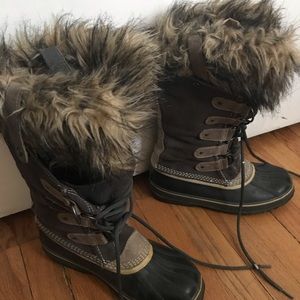 SOREL JOAN OF ARCTIC BOOT